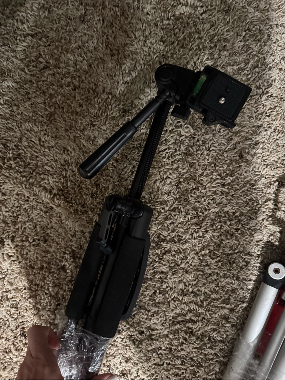Two tripods - Picture 2 of 3